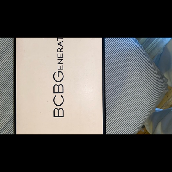 BCBGeneration zorie loafer size 10M/41 bright white - Picture 10 of 16